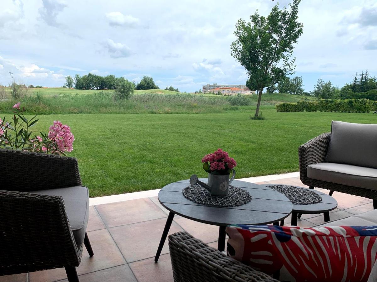 Lighthouse Golf Private Villa Lake View Balchik Extérieur photo
