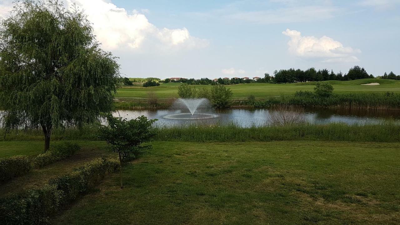 Lighthouse Golf Private Villa Lake View Balchik Extérieur photo